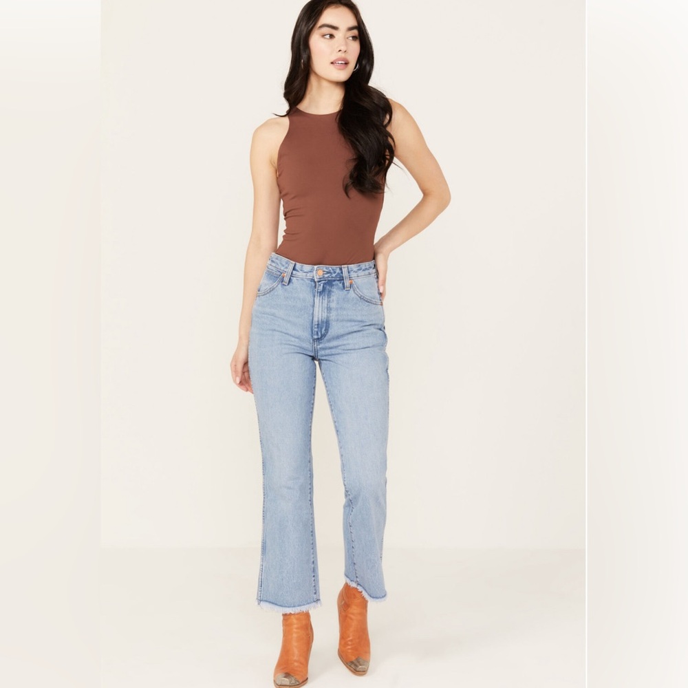 Wrangler Wrock High Rise Kick Flair Jean size 26